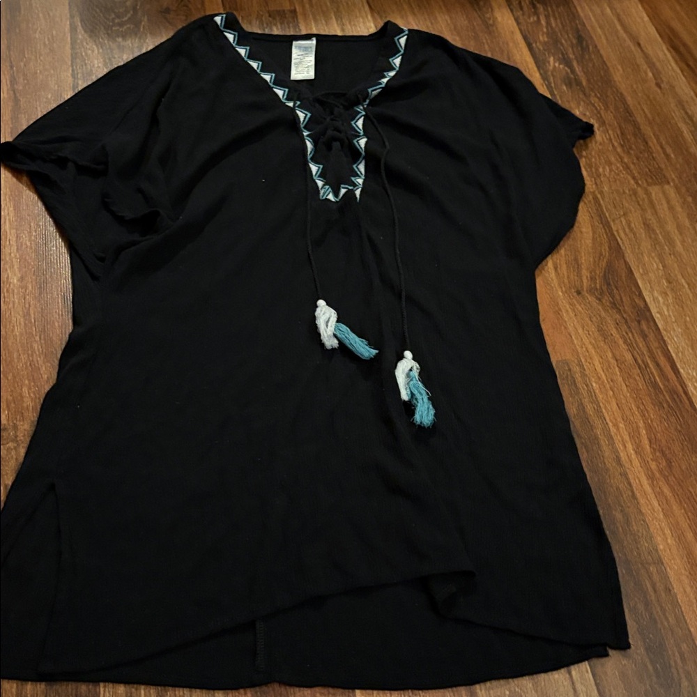 Time and Tru Black Swim Coverup with Blue Accents